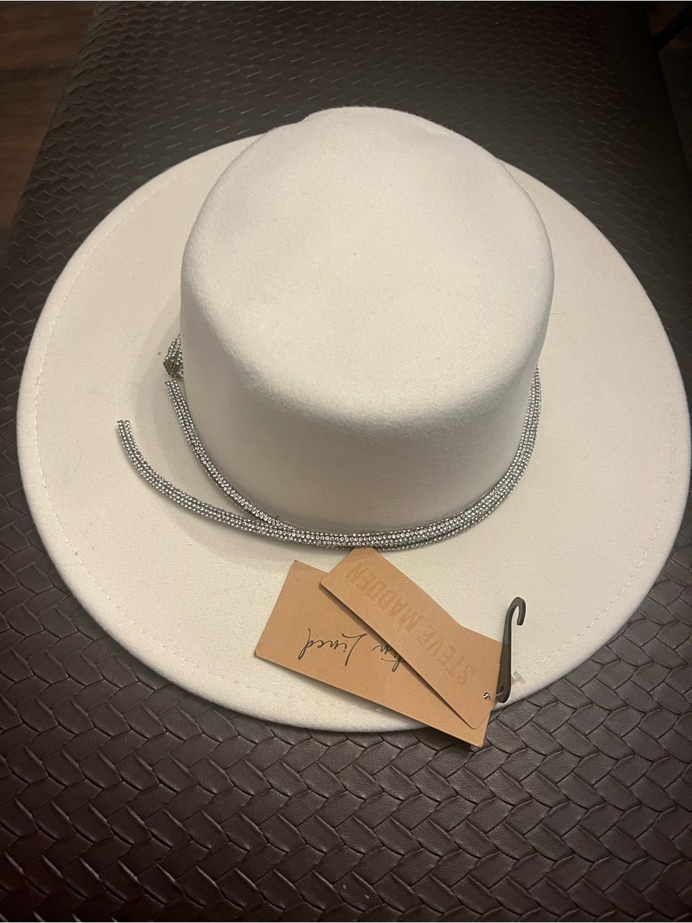 Steve Madden Cream Felt Wide-Brim Hat with Rhinestone Band.  New w/ defect Pic 2